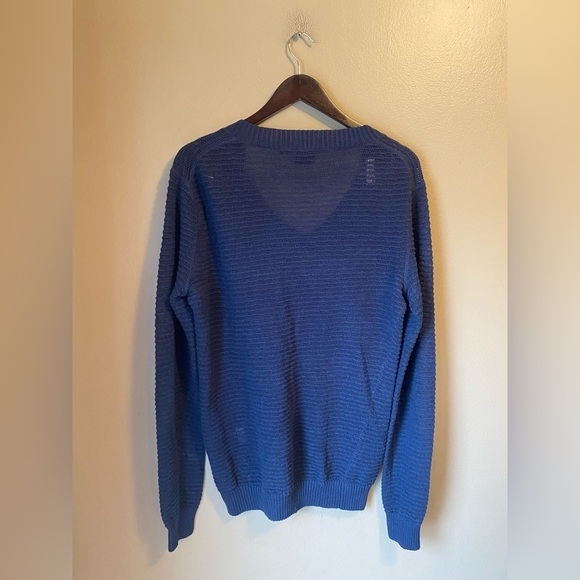 Armani Exchange 100% Linen Ribbed V Neck Sweater - Picture 7 of 9